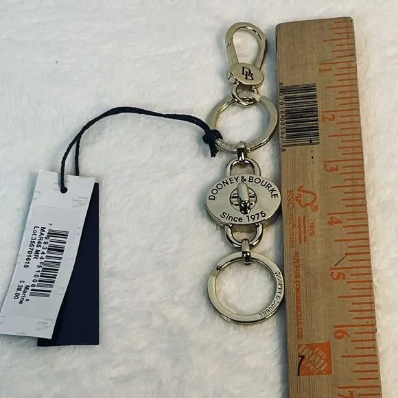Dooney & Bourke NWT Turnlock Valet Gold Bag Charm Keychain MAR45 W/ Gift Box